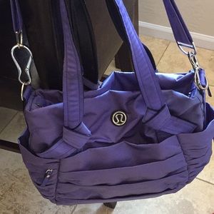 Lululemon bag